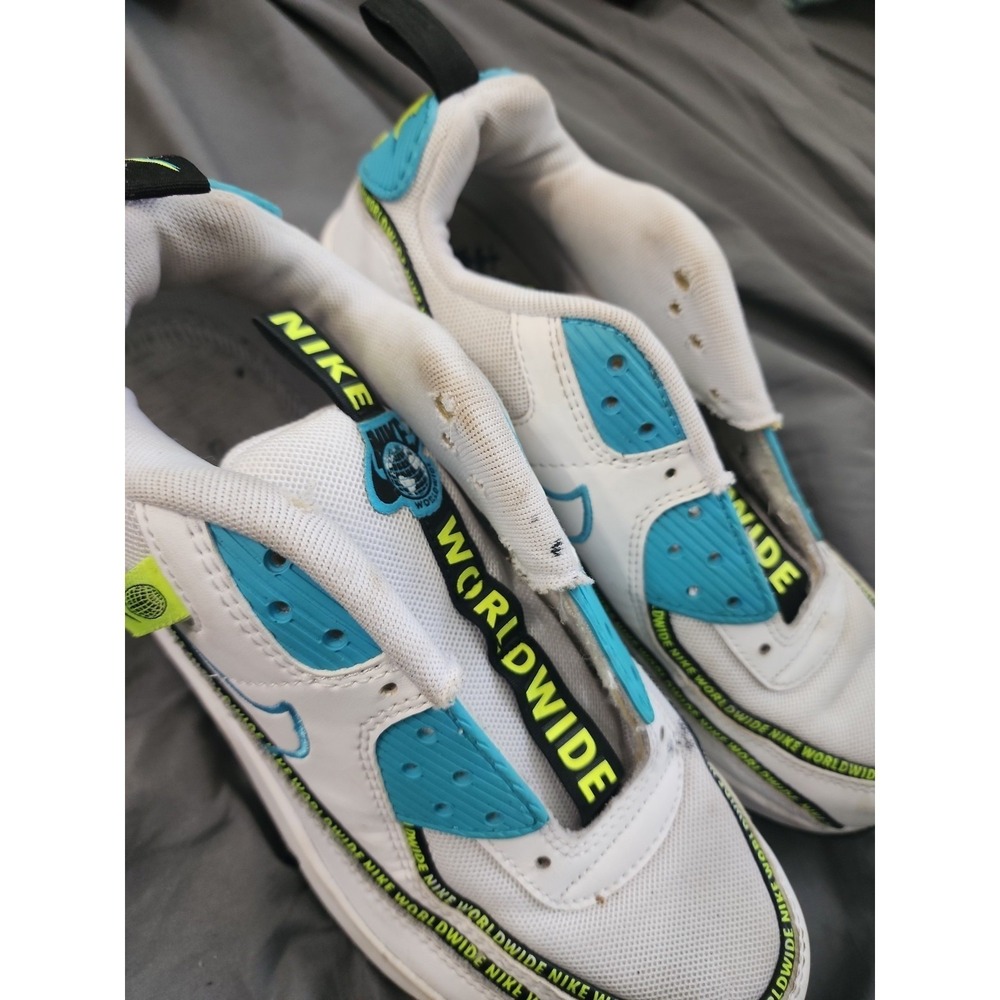 Nike Air Max 90 SE Worldwide Pack White Blue Fury Volt CV7665-100 Mens 7Y 8.5W - Picture 7 of 7